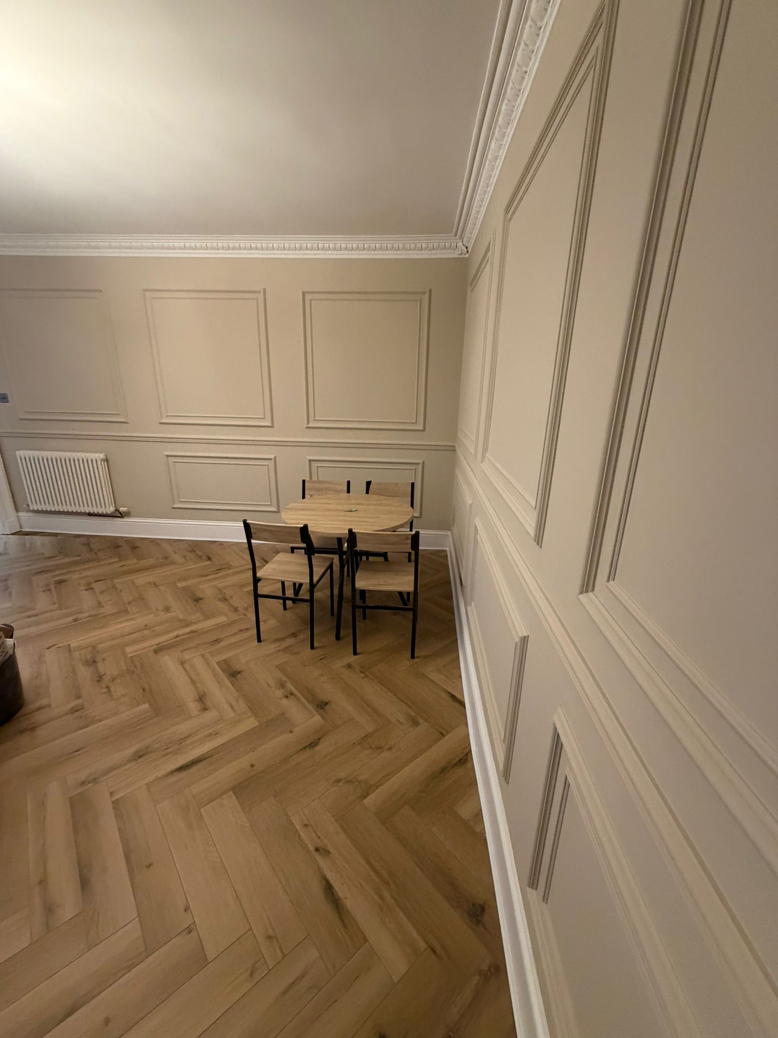 After Interior Wall Transformation - Blank Canvas Professional Results Glasgow & Lanarkshire